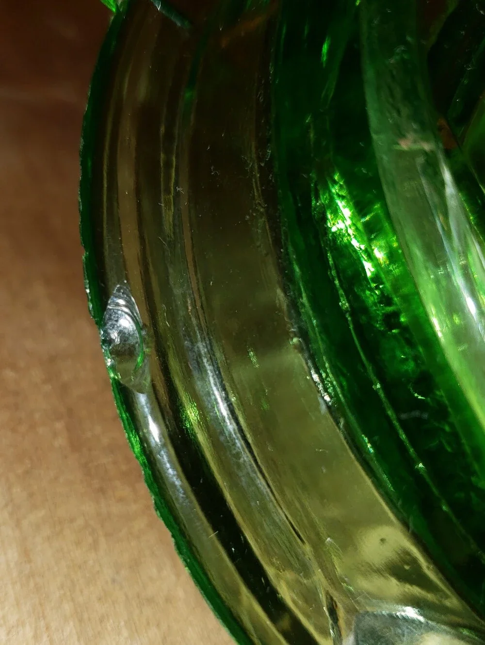Vintage/Antique Uranium Glass Juicer